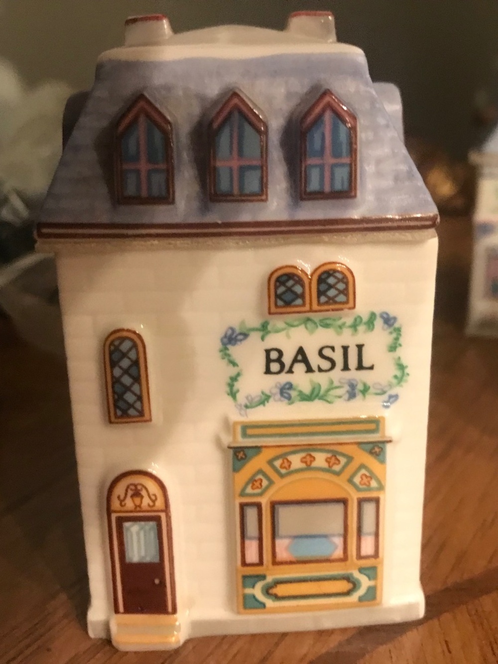 Lenox Village Spice Basil 1989